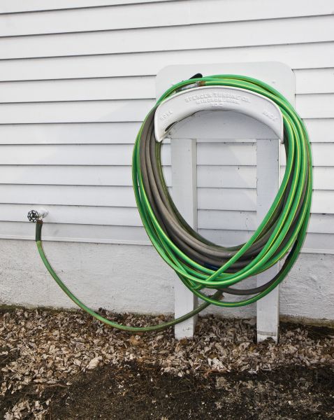 Cost of Hose Holder Installation in Parker